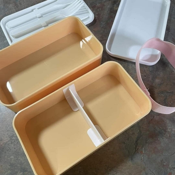 Thirty One Bento Box - Picture 4 of 4